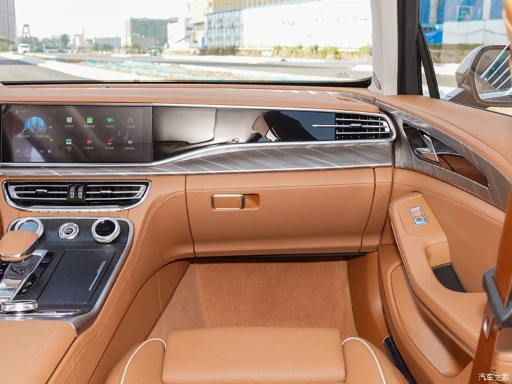Hongqi H9 2.0T Flagship Edition Gasoline Car